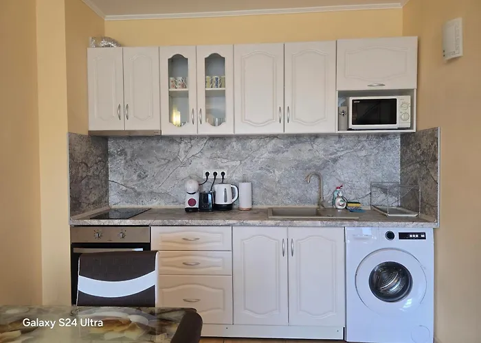Apartment In Central Plaza
